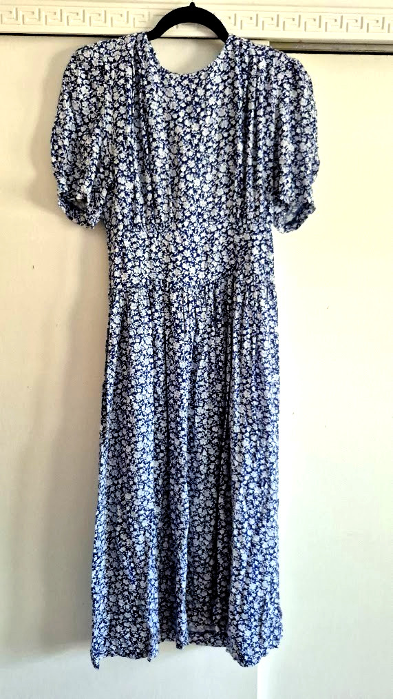 Ms. Darby Vintage Blue & White Summer Floral Midi Dress Size 6 – Fit & Flare