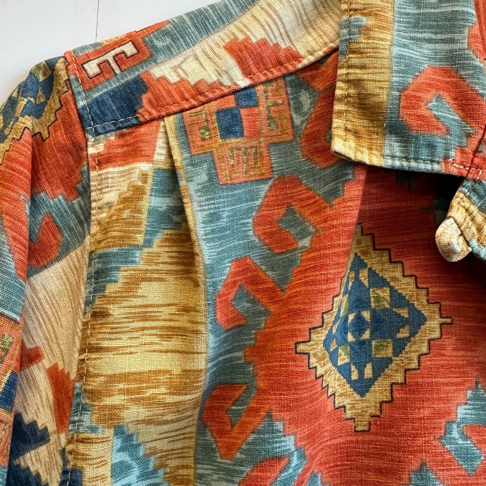 Gotcha Covered Shirt Women’s M VTG 80s Southwest Aztec Tribal Print Made in US