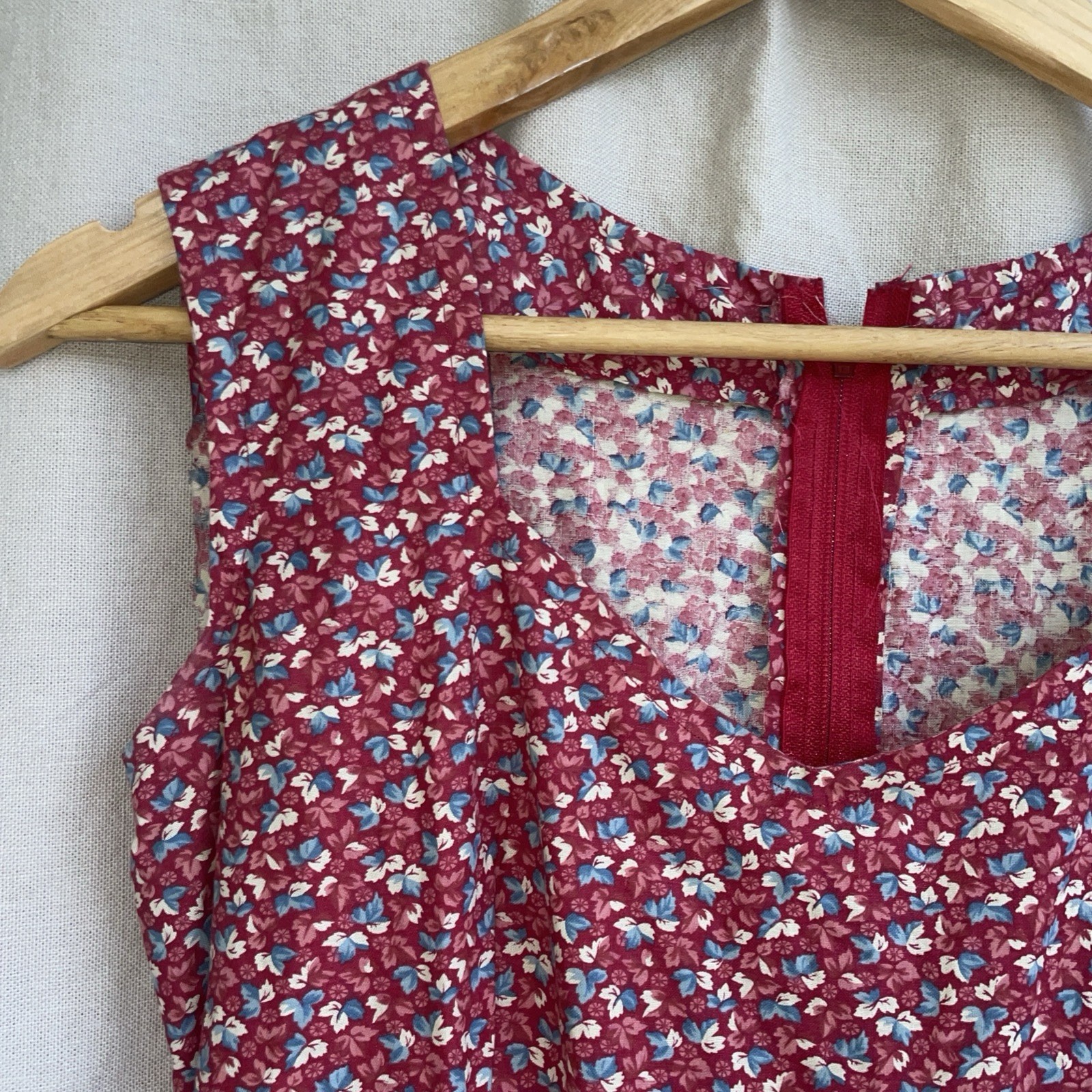 Handmade Vintage Red Floral Dress Cottage Prarie Country Trad Farm Wife S/M