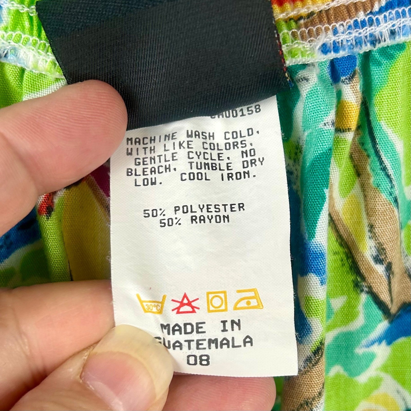 Vintage Jantzen Classics Tropical Island Print Shorts Green 90s High Waist 4