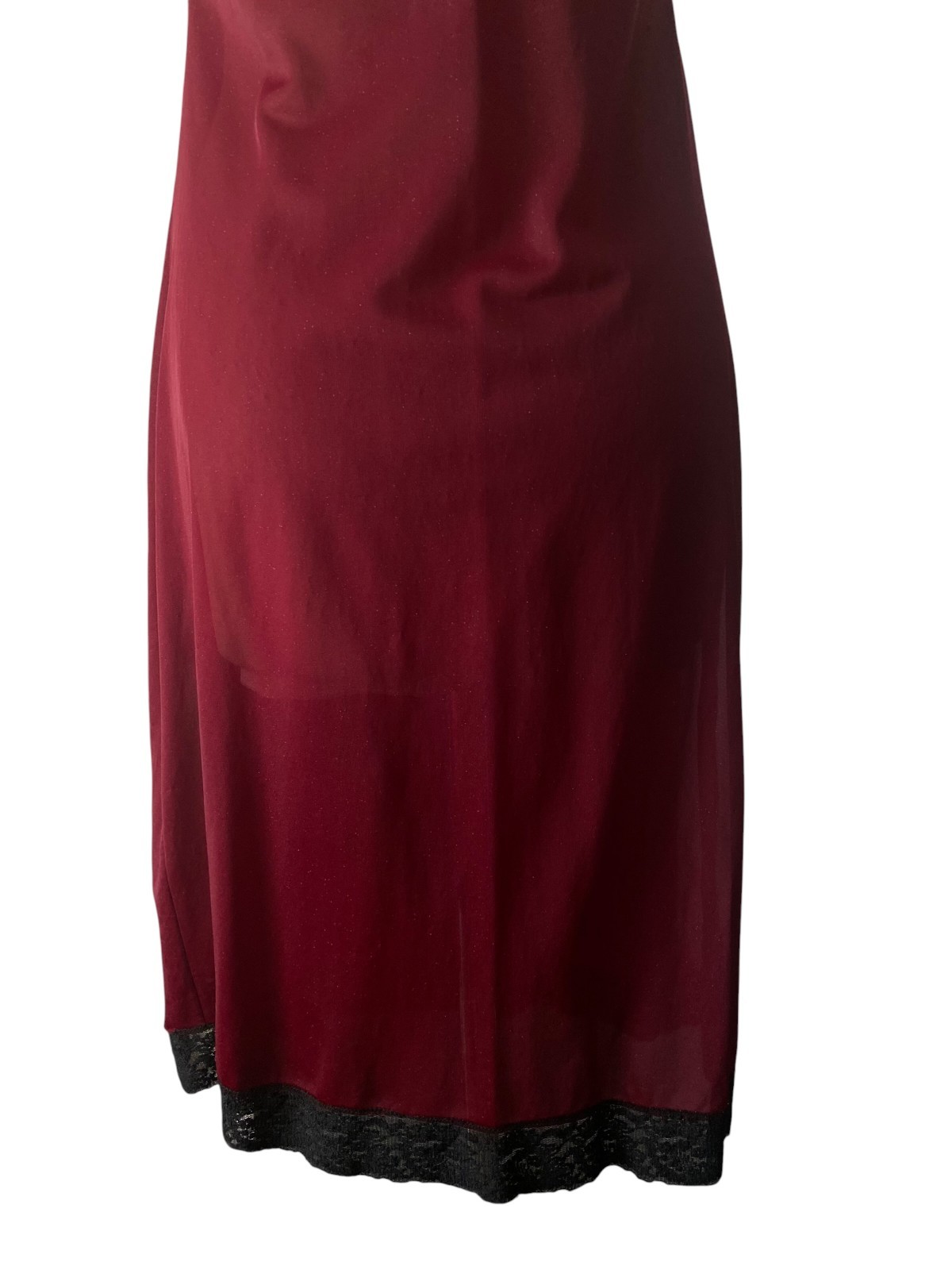 Vintage Full Slip for Women in wine red, with black lace bust and trim | Size M