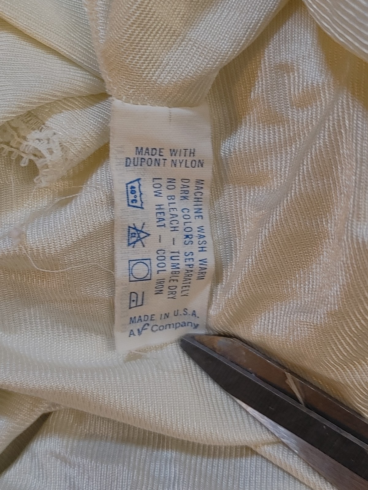 Vintage Vanity Fair White Maxi Nightgown Womens sz Small Made USA Long Gown