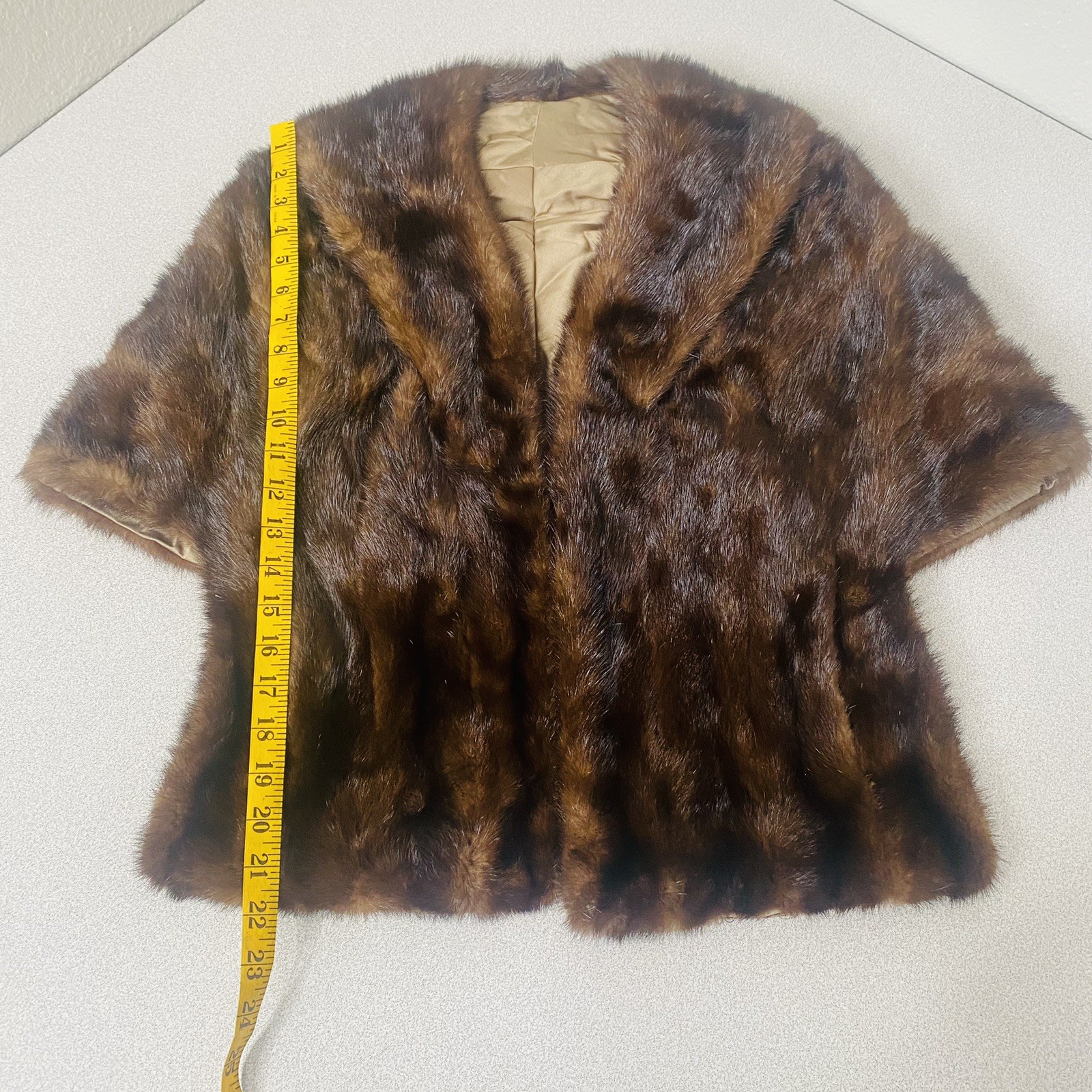 Vtg MINK Fur Stole Shawl Cape Capelet Mahogony Brown Couture Tails Pockets NICE