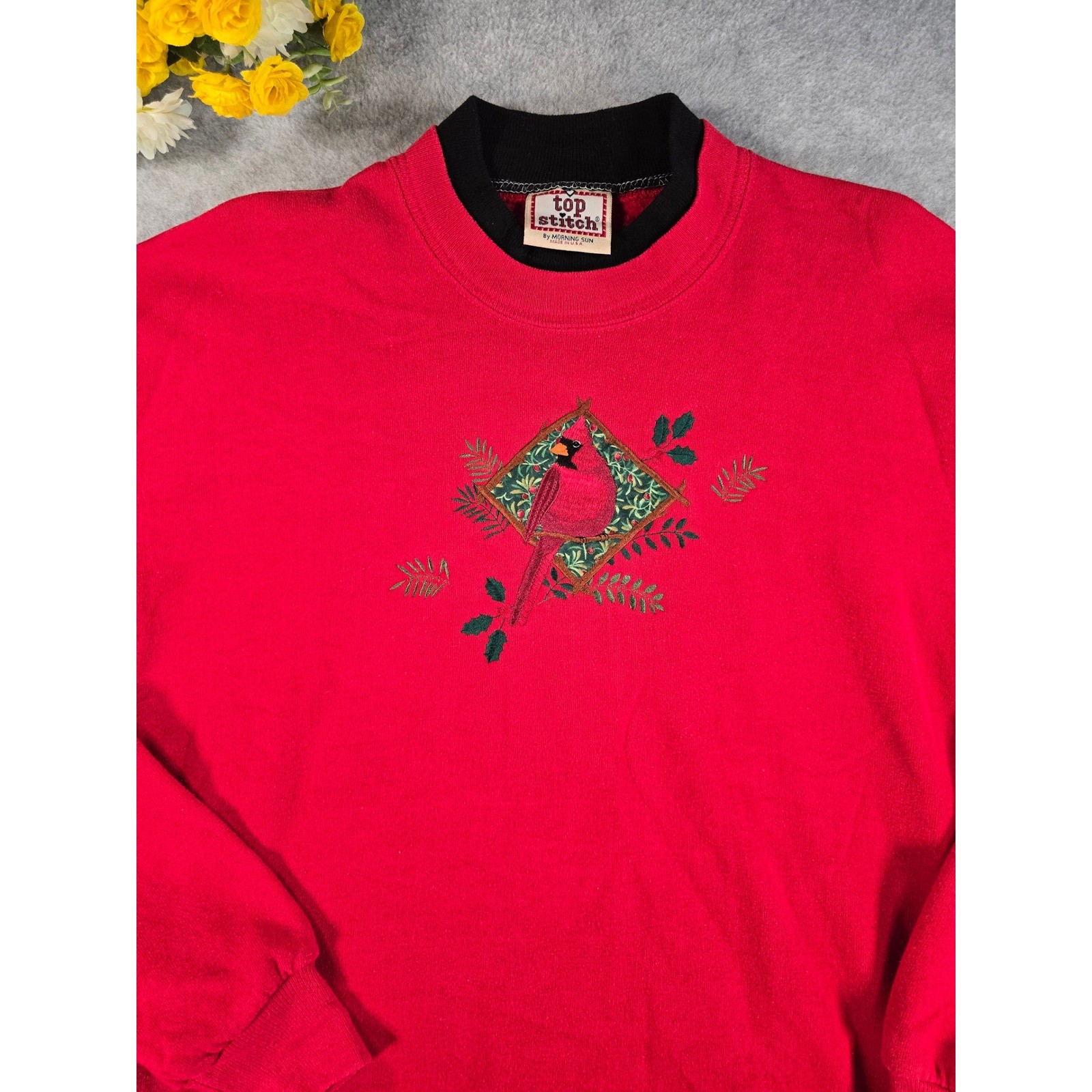 Vintage Top Stitch Morning Sun Cardinal Embroidered Crewneck Sweater Red Large