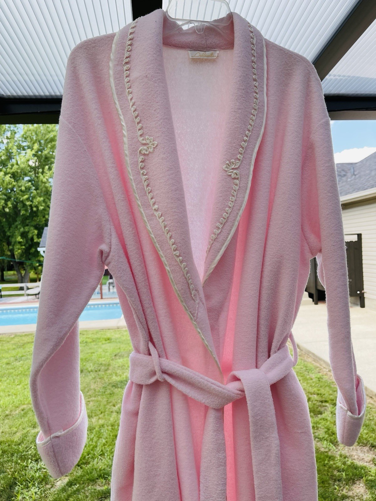 Vintage Delicates Brand Plush Pink Embroidered Soft Plush Robe Size L To XL