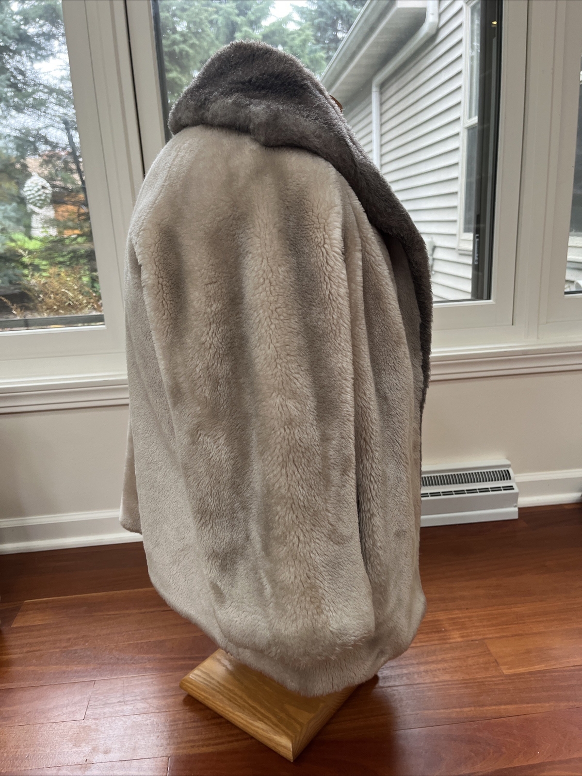 1970s Vintage Faux Fur Coat Borgana Deluxe Fake Mink Stole Tan Gray Colored