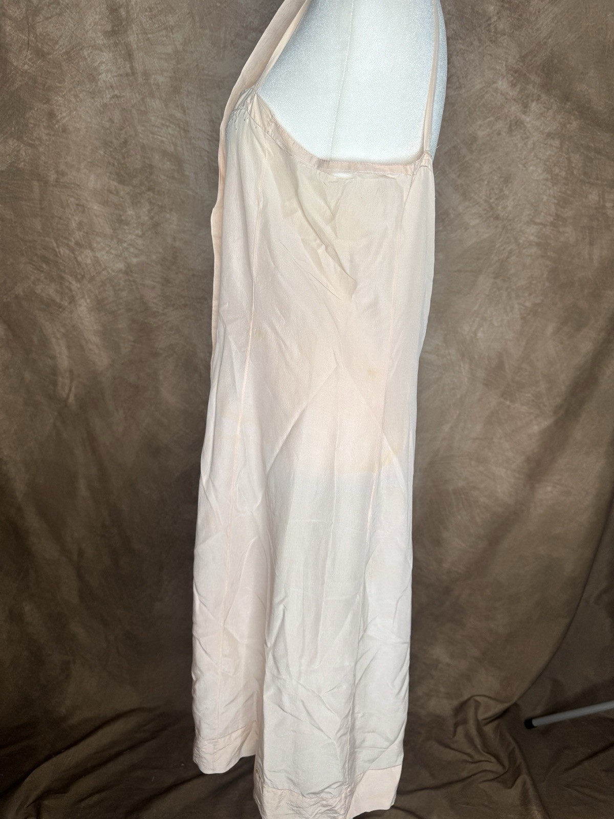 1930s–1940s Vintage Blush Pink Slip Dress Valentine Romantic Embroidered Midi