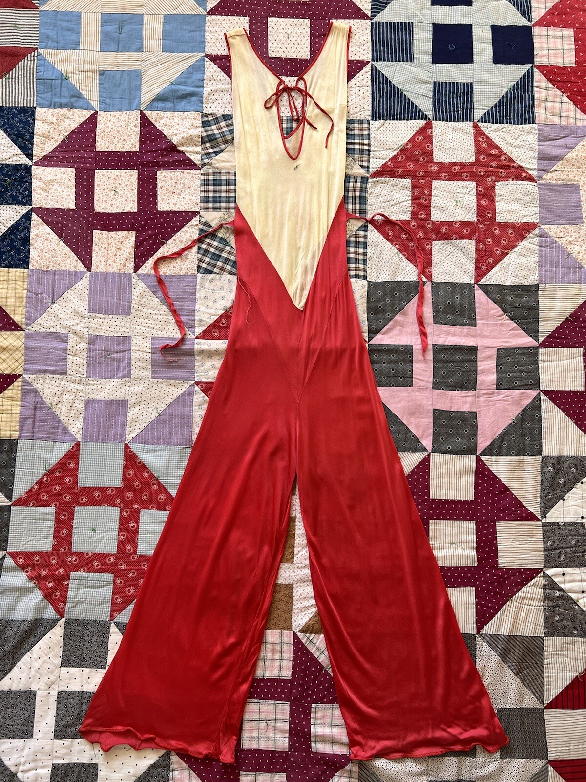 Vintage 1930s Red & Cream Trompe L’Oeil Rayon Jersey Beach Pajamas Jumpsuit Deco