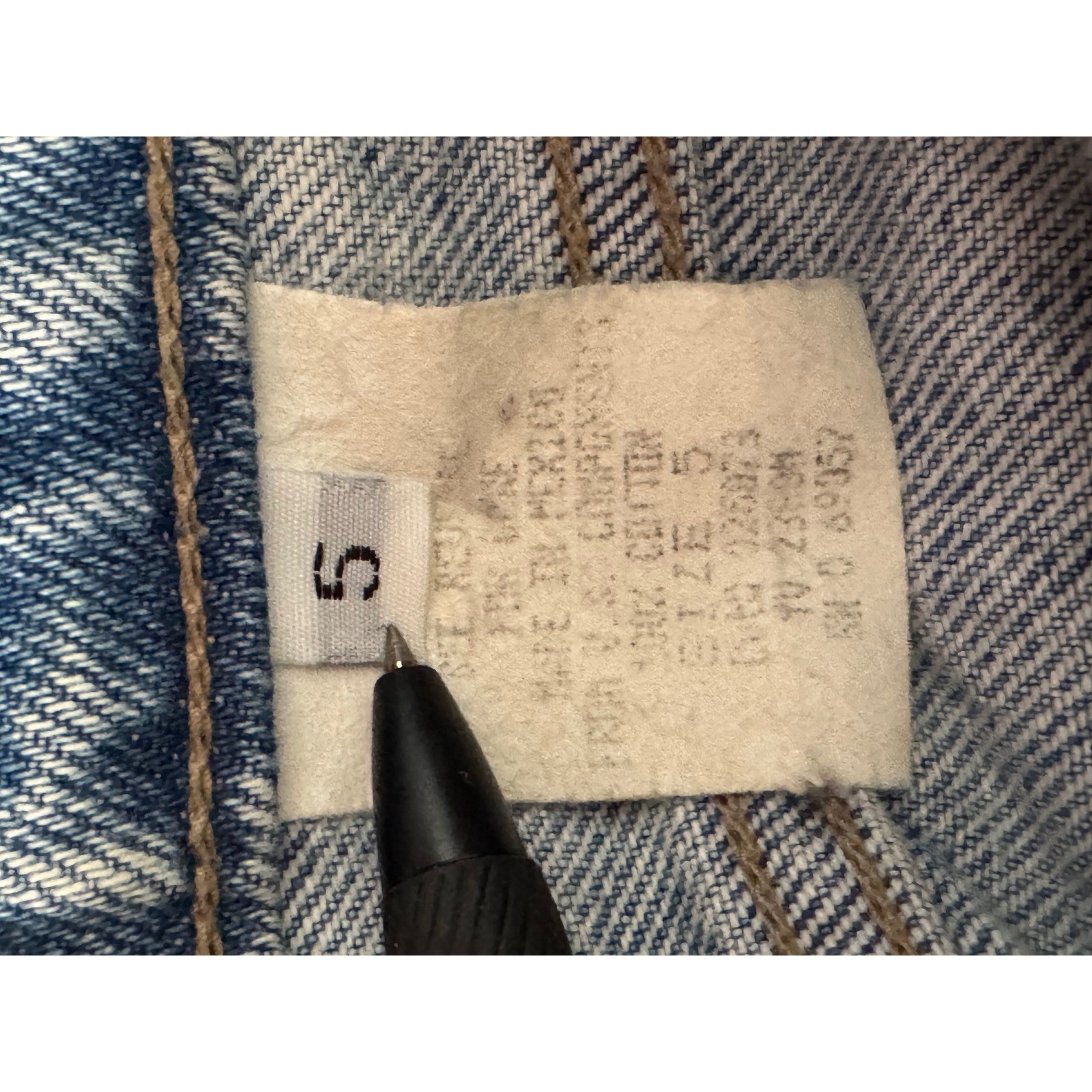 Blue Asphalt Vintage 90s High Waisted Light Wash Straight Leg Jeans Size 5