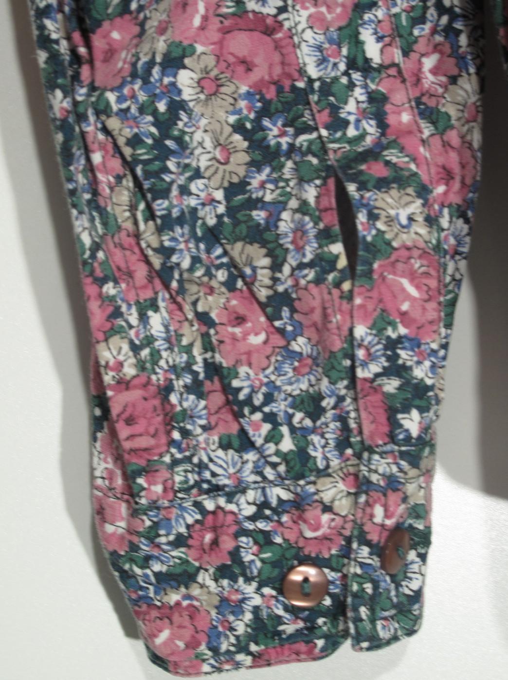 VTG Womens Shirt Sz M Paris Sport Club-Pocket Floral Long Sleeve 1980s Preppy