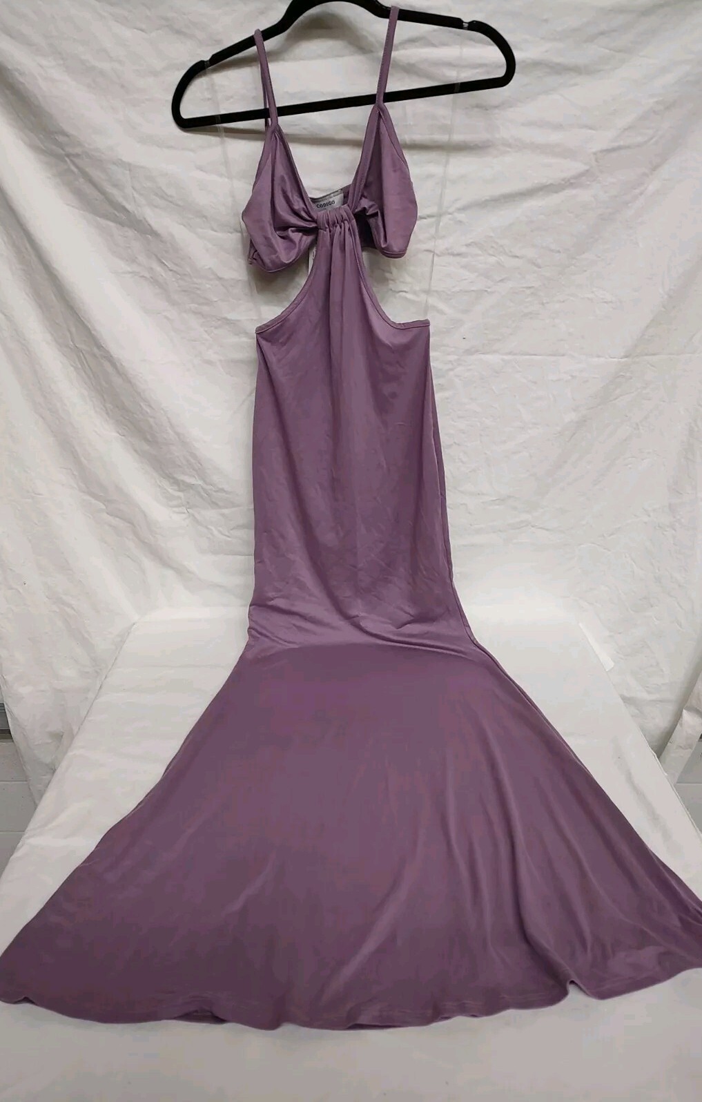 Codigo, Paradise Collection Floor Length Pale Purple Dress. Small. Style D8265-A