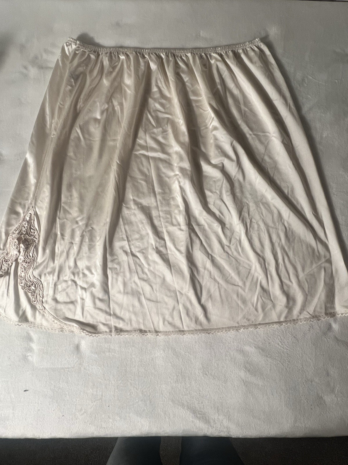 Vintage Vanity Fair Half Slip XXLGE/24 Ivory Cream USA Made Nylon Length 23.5”