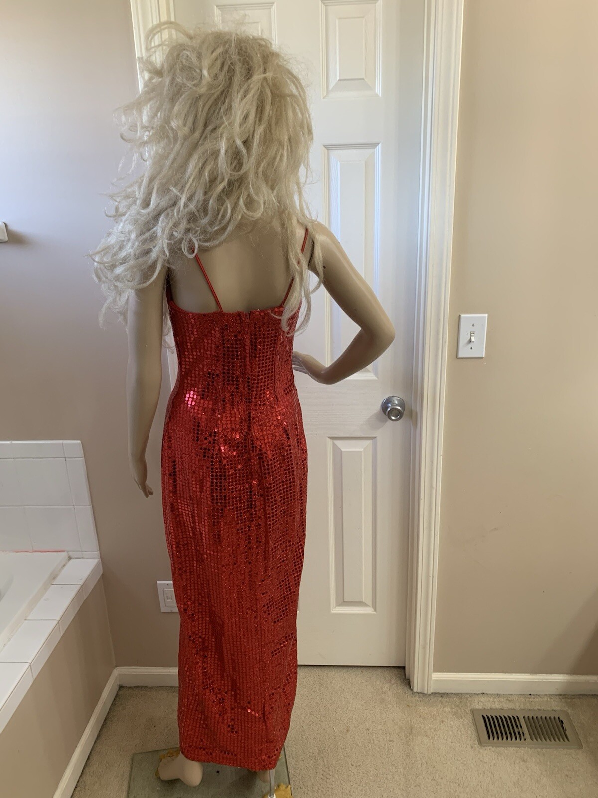 Vintage 1990’s L.A. Glo Size 7/8 Red Sequence Holiday Party Formal Dress