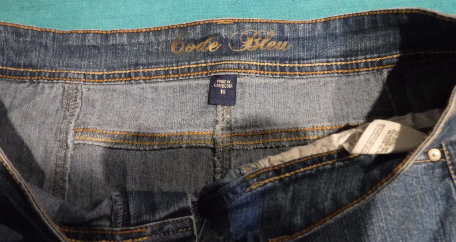 Code Bleu Classic Denim Skirt CLASSIC DISTRESSED DENIM SKIRT SZ 16