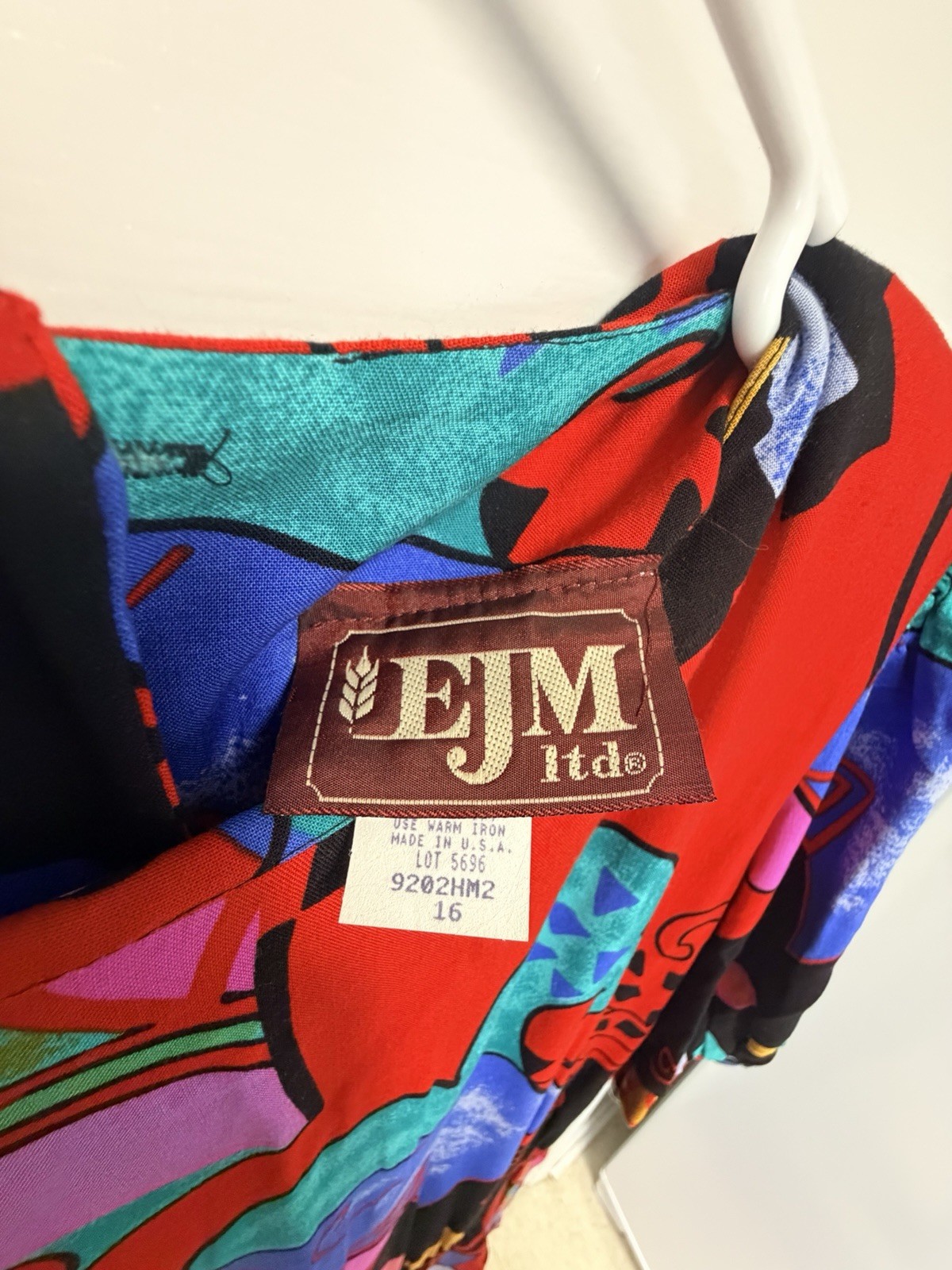 Vintage EJM ltd. Brand 1980s Geometric Abstract Multicolor Rayon Dress Size 16