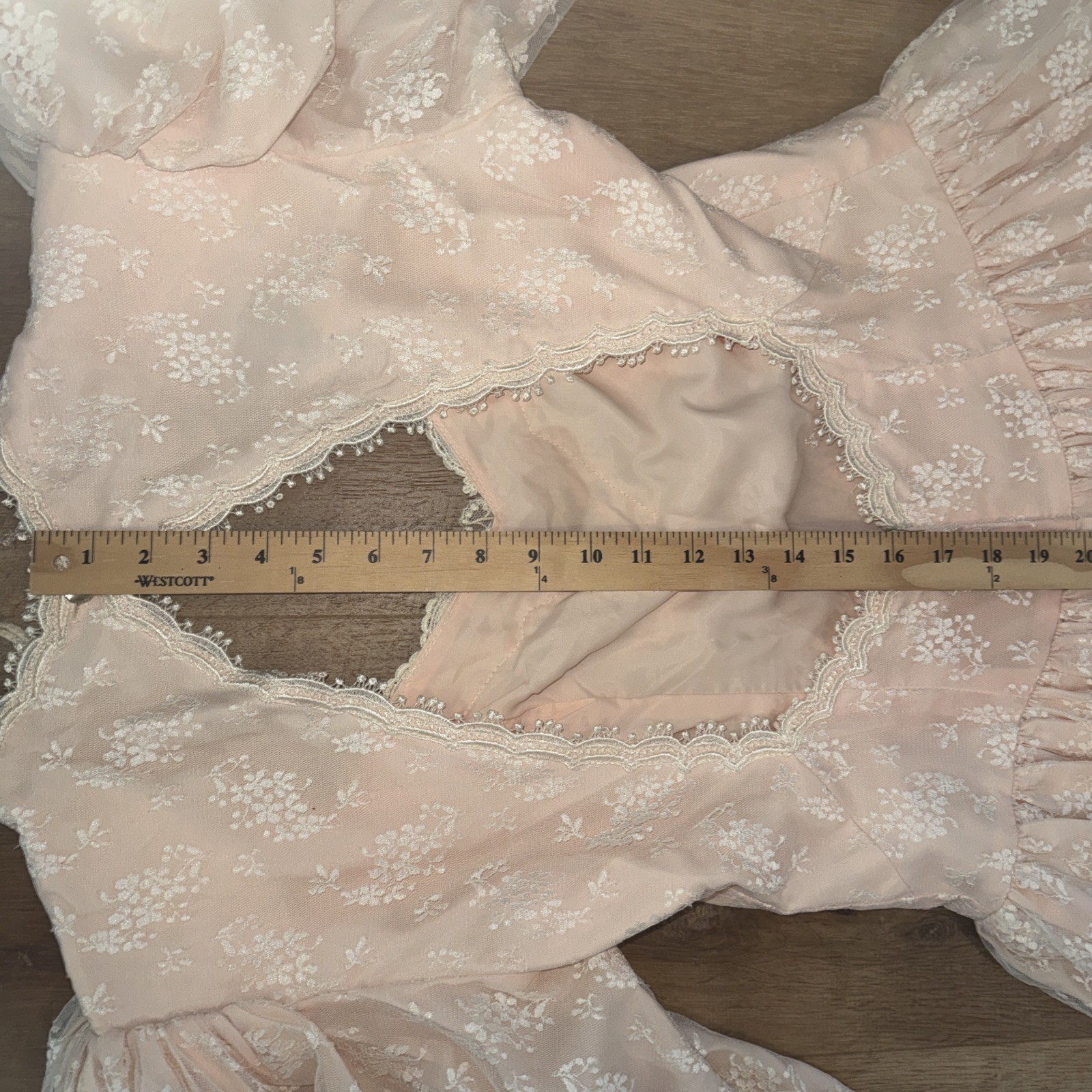 Vintage McCLINTOCK Peach Tea Dress Lace Floral Size 14 Cap Sleeve Open Back