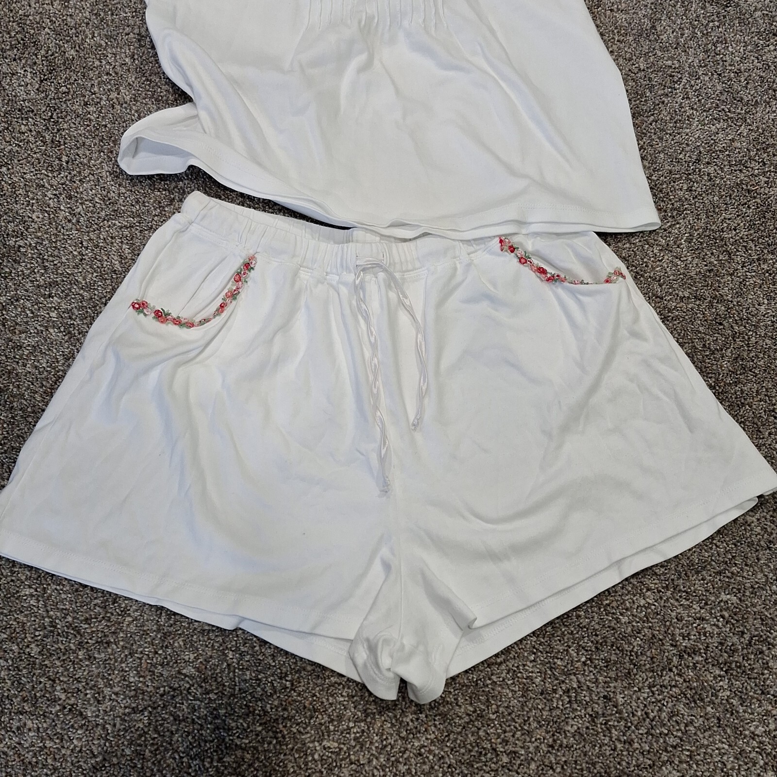 COTN Women Pajama Set White Cotton Shorts Tank Dainty Rose Embroidery Girly Sz L