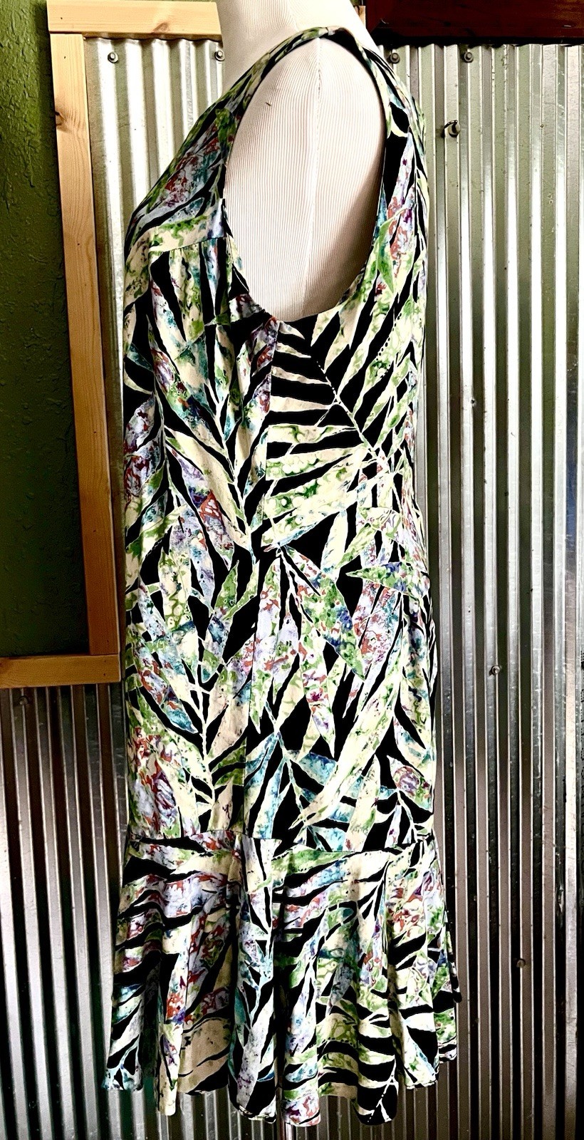 VTG-Nani of Hawaii Dress Tropical Hawaiian Knee Length Sleeveless Sz. M