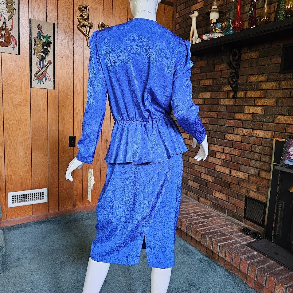 Vtg NOS 80s Sapphire Blue Jacquard Plunging Surplice Peplum Power Suit Dress M