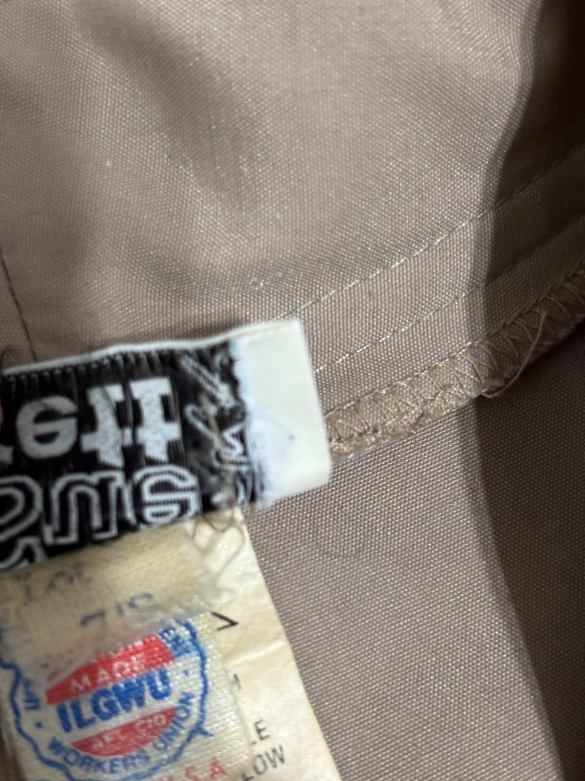 Vintage 1960’s Sue Brett Womens Jumpsuit Size 7/8 Beige Coveralls Zip Up Flyers