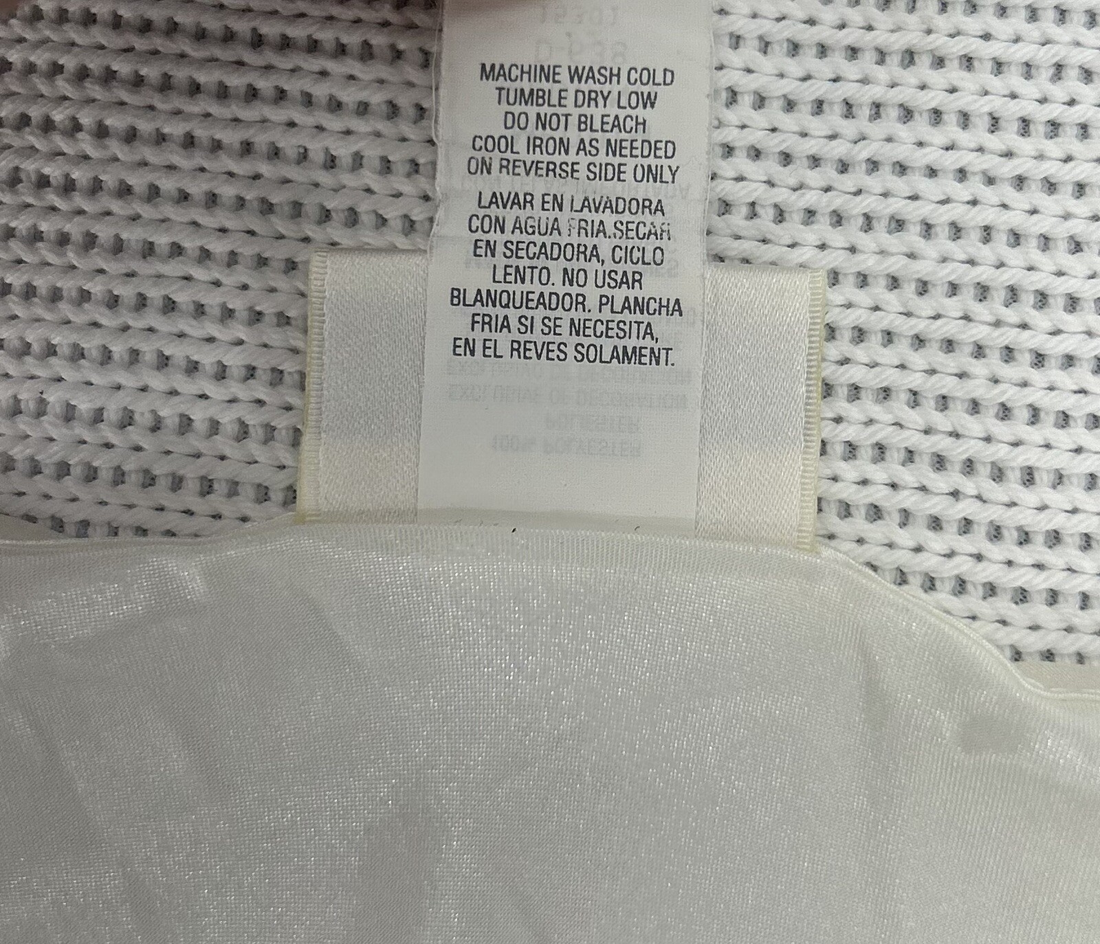 Vintage Intimo Amore Long Ivory Silky Lace Nightgown M