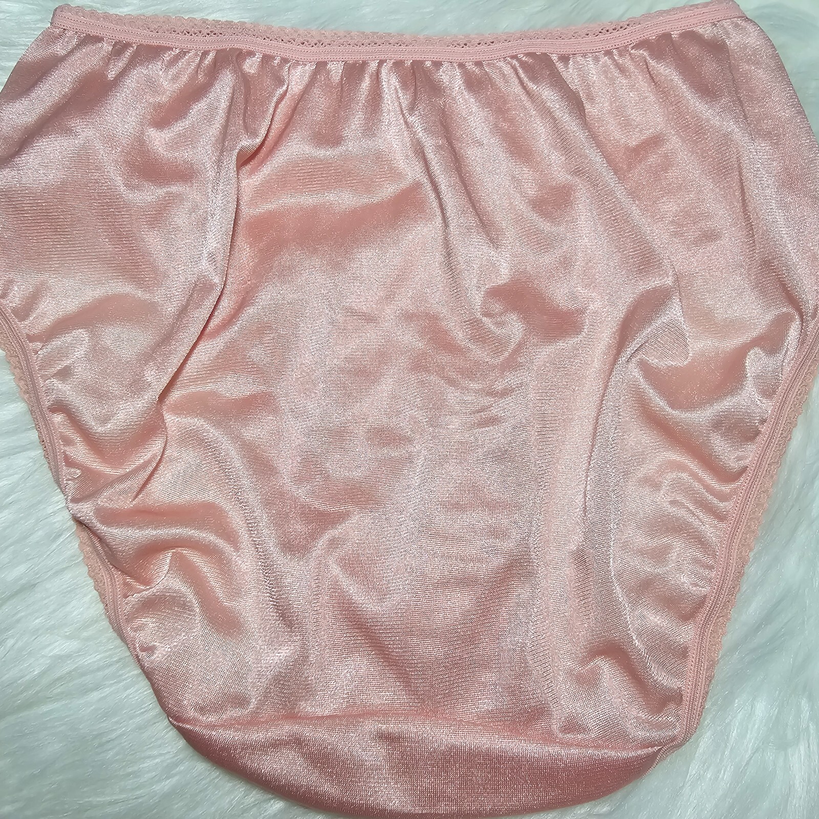 Vintage Silky Peach Panty 100% Nylon Sissy Sheer Brief Size 6-7 Hip 35-39″