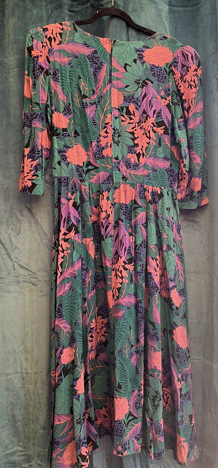 Vintage Caroline Wells Women’s Size 14 Dress Floral/funky Shoulder Pads 80’s