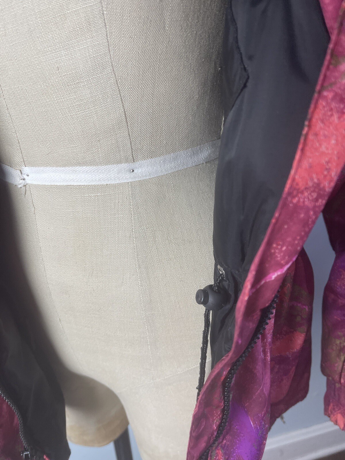 90s 1990s Knockout Pink, Purple and Gold Ski Coat with MATCHING FANNYPACK