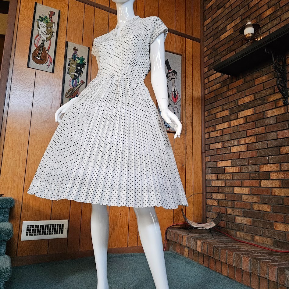 Vintage 50s L’Aiglon Polka Dot Circle Skirt Shirtwaist Rockabilly Day Dress S/M