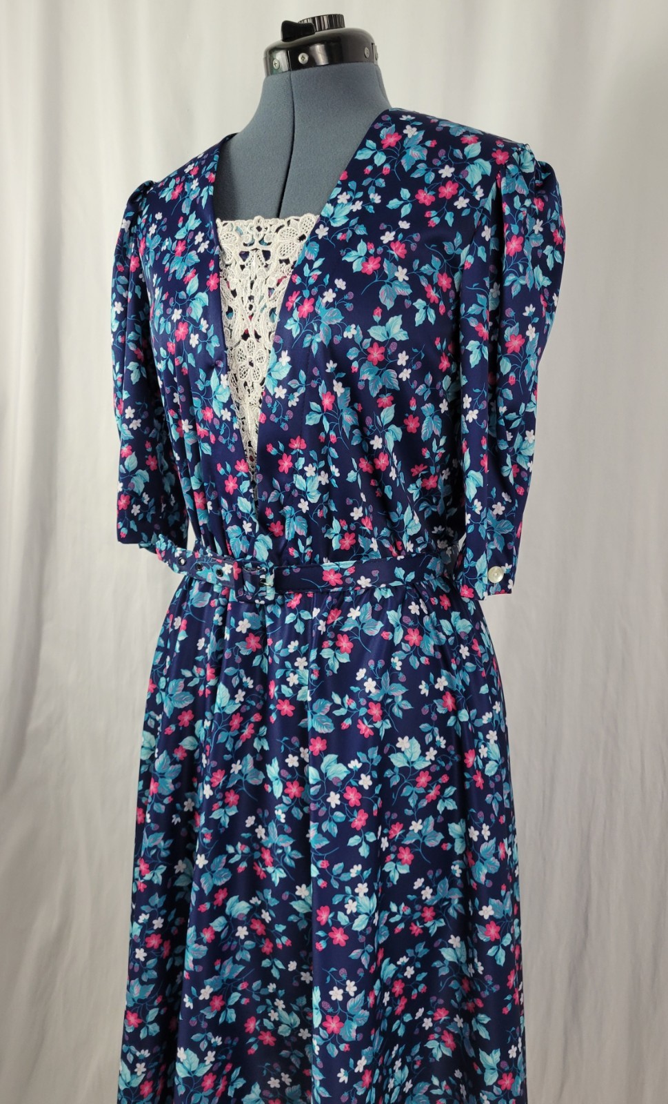 Vintage Whirlaway Blue Floral Dress w White Lace Inset & Matching Belt Size 12