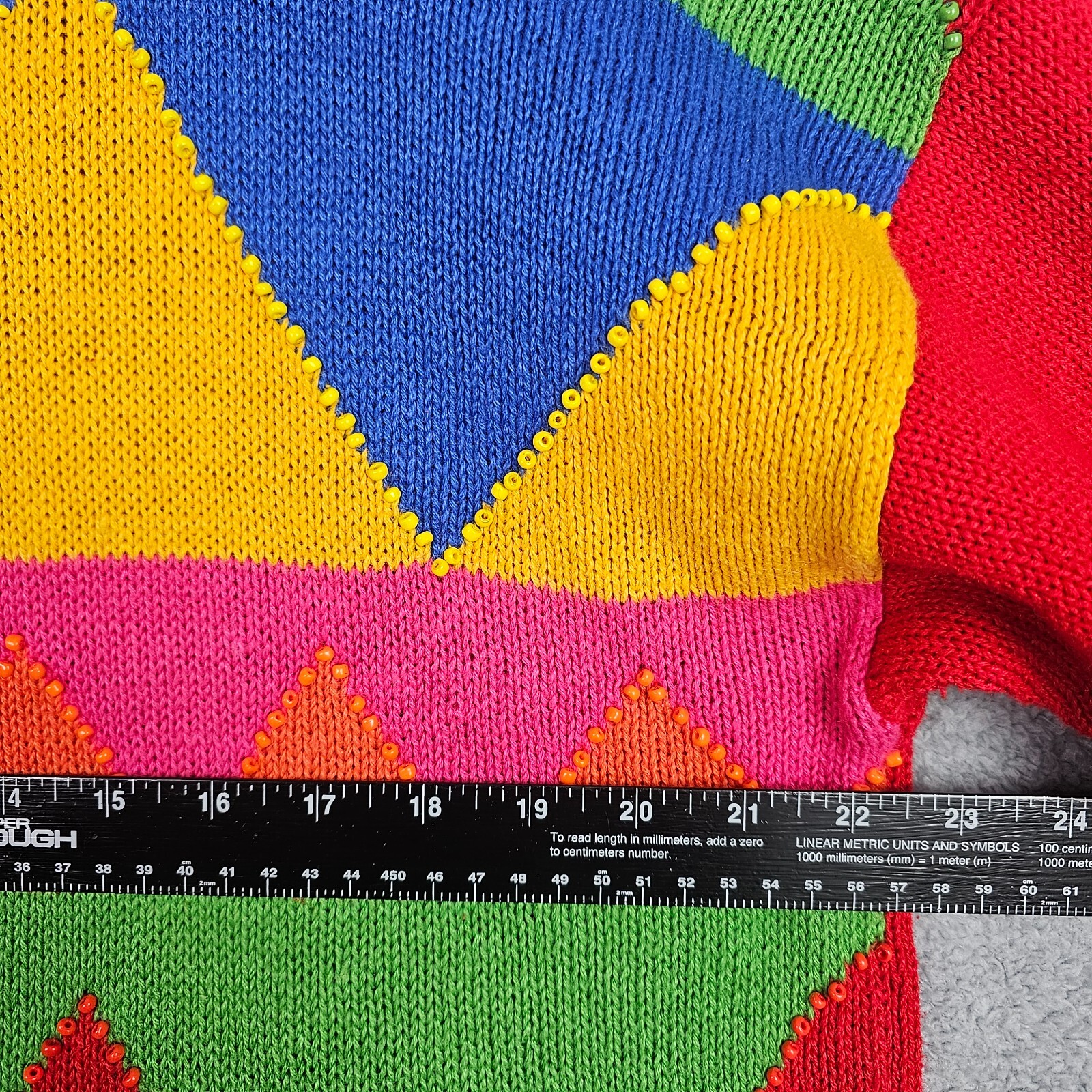 Vintage 80s Womens Sweater Large Red Hip Hop Colorblock Beaded Geometric Cotton
