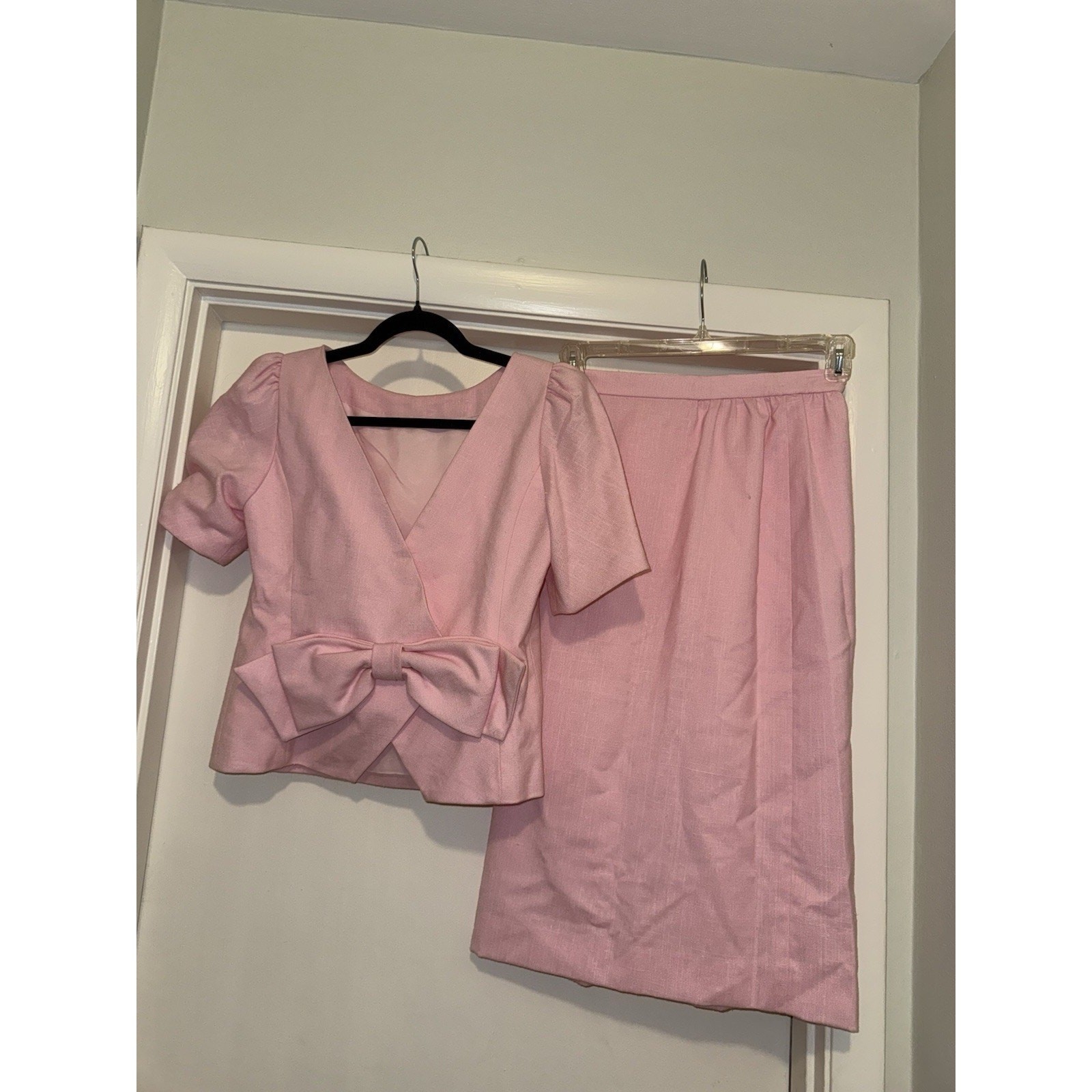 VTG Raul Blanco Pink Linen Lined Skirt Suit Set Bow Front Glinda Girly Size 8