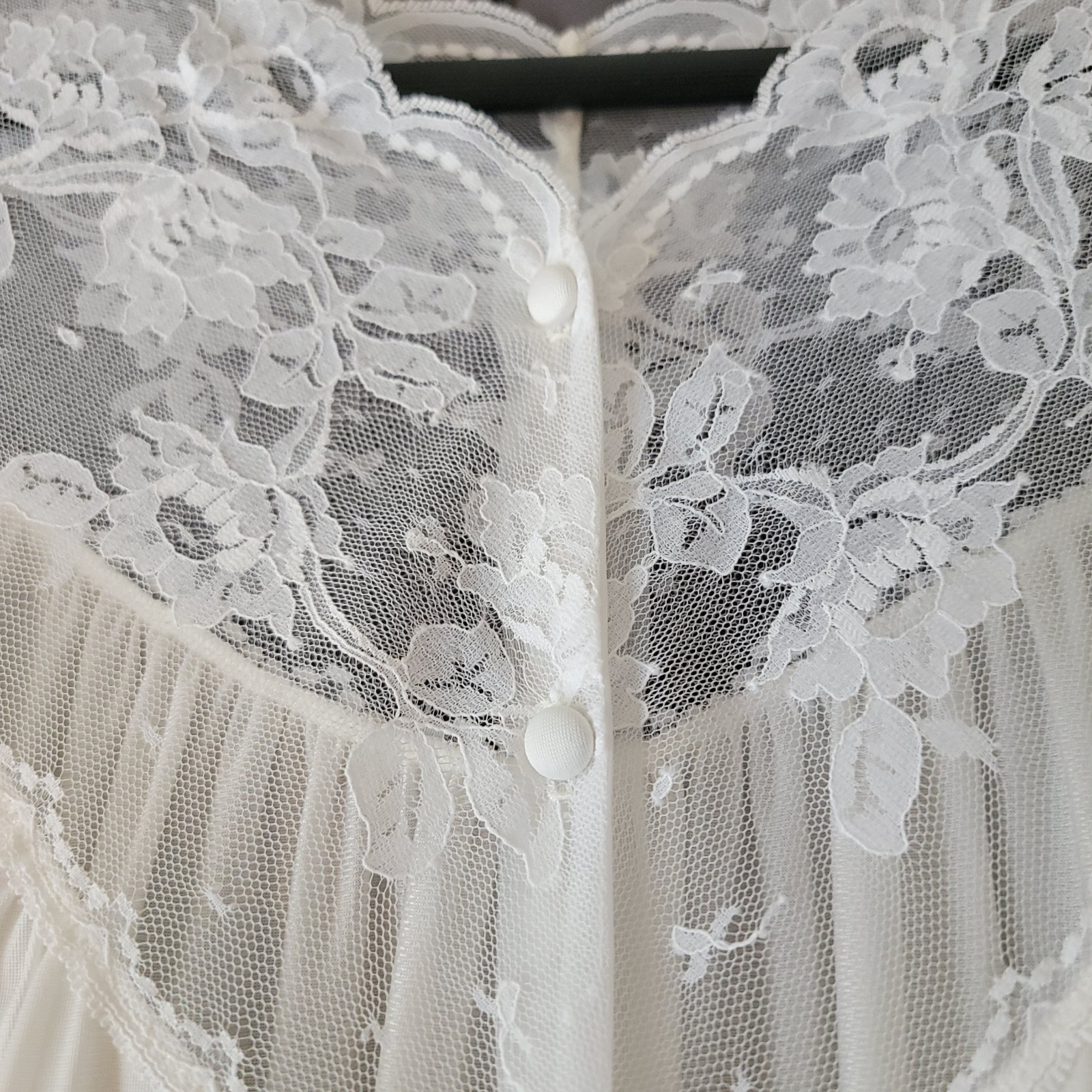 Vintage NWT 1970s The OLGA Touch White Cream Nylon Lace Robe Style 9712 Sz M Med