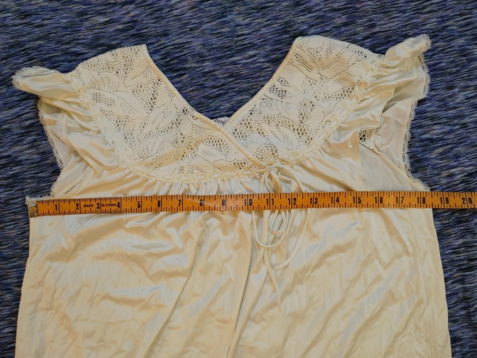 Vintage Vanity Fair White Maxi Nightgown Womens sz Small Made USA Long Gown