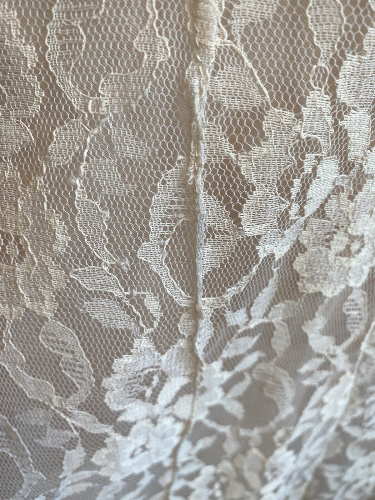 True VTG Handmade 50’s lace Rhinestone Cocktail Dress Ivory Peach 46” Bust