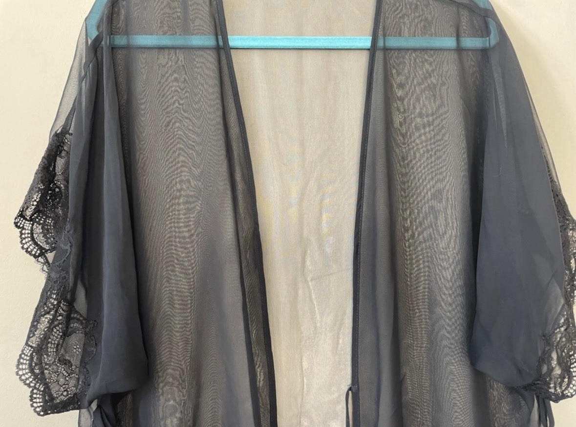 Vintage Black Silk Chiffon & Lace Lingerie Robe Size Small