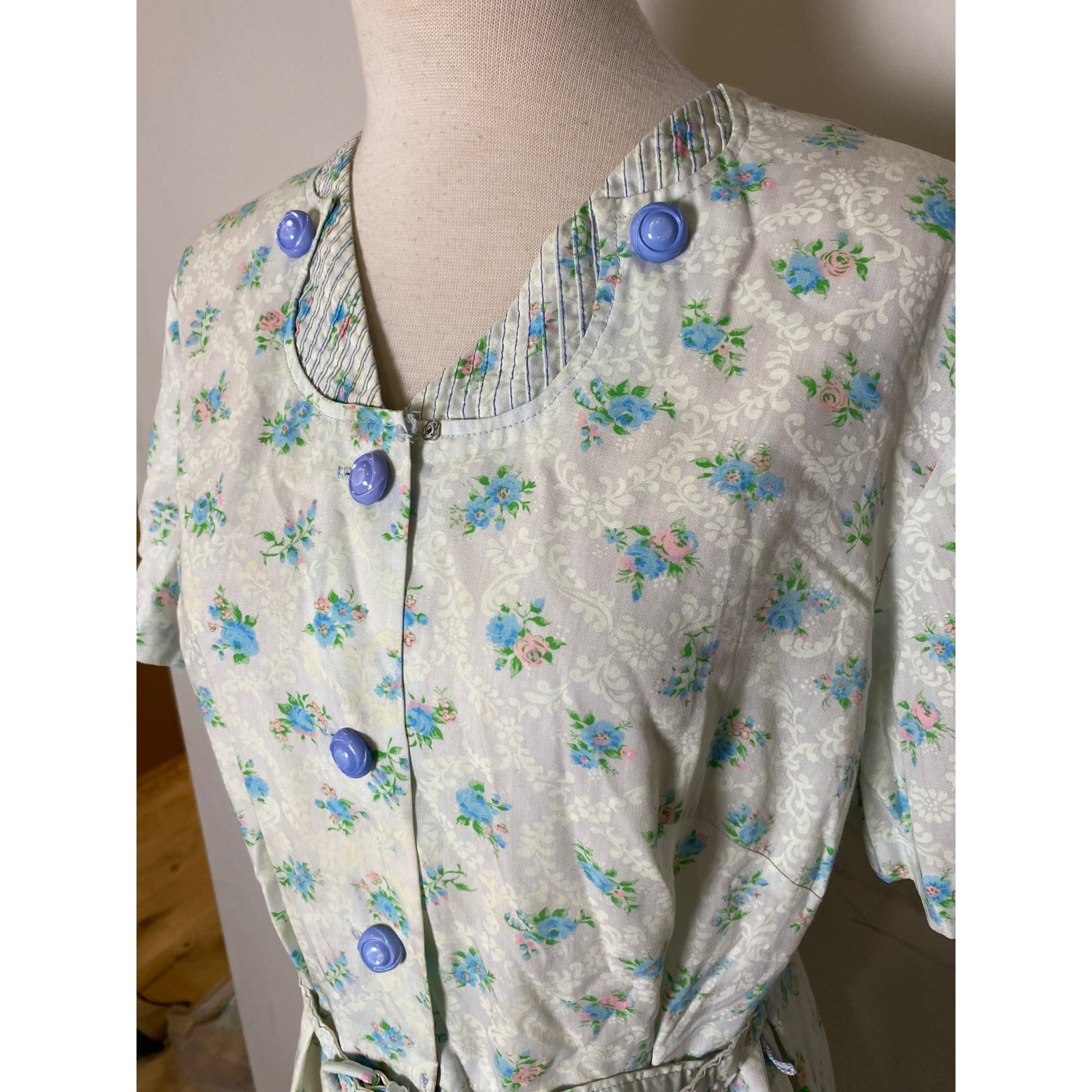 Vintage 1940’s Floral Day Dress Blue Pink Cotton Belted Button Front Tea Dress