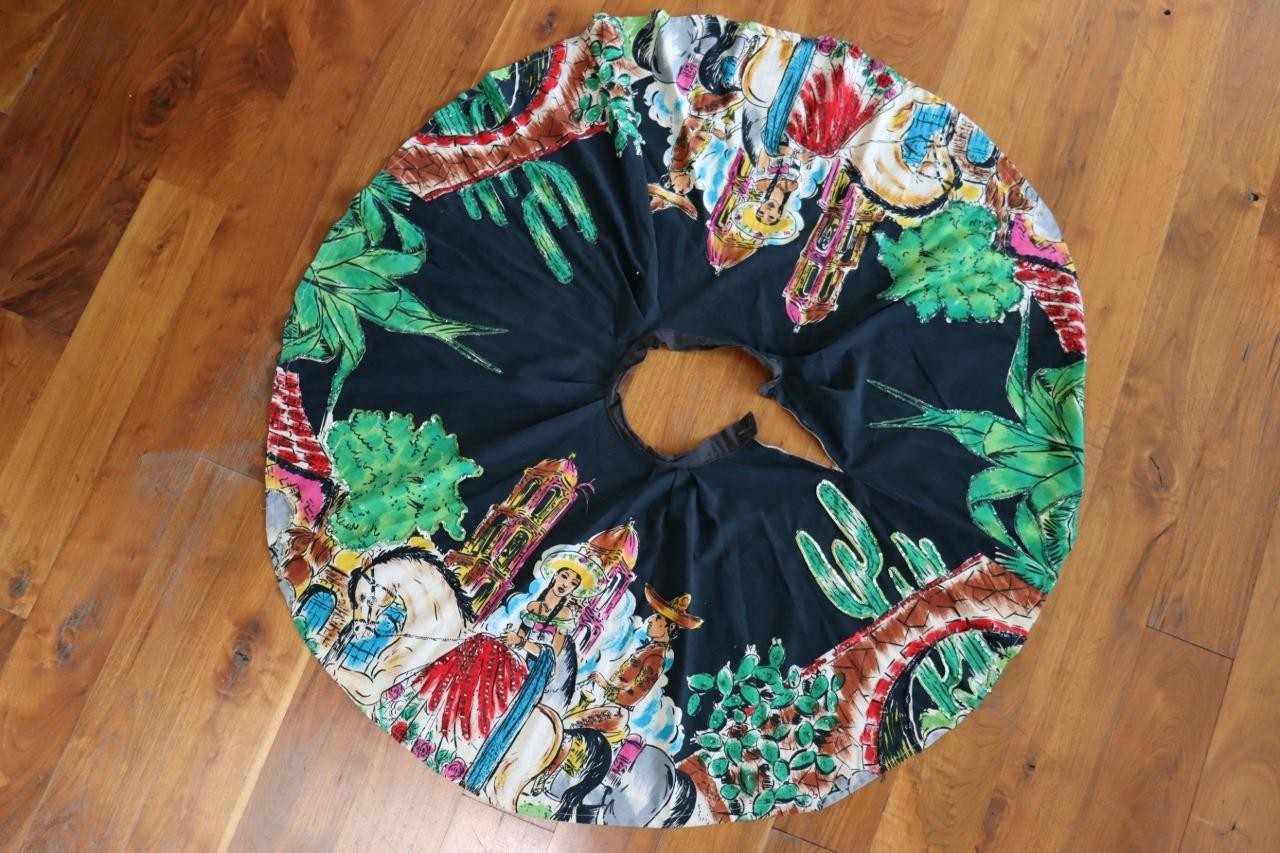 Vintage 1960’s Mexican Painted Sequined Cotton Circle Skirt Size 26-28″ Waist