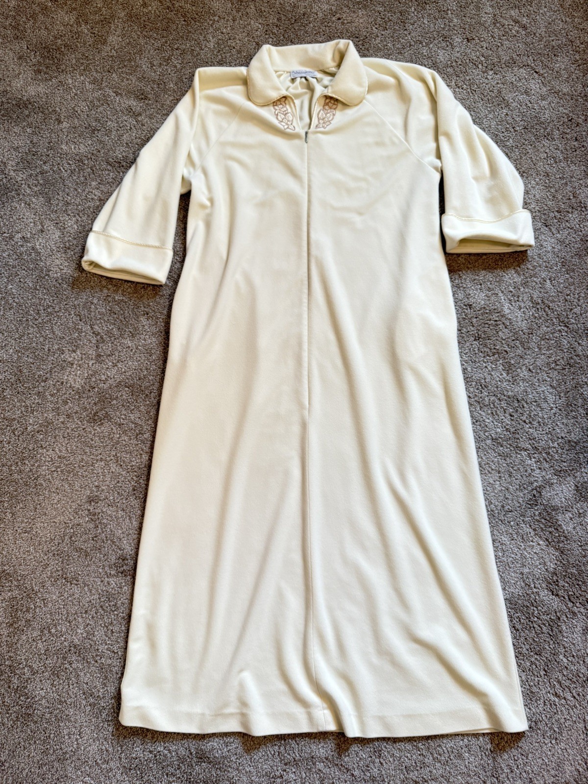 Vintage Vassarette Pale Yellow Robe With Satin Trim Lounge Wear Zip Front