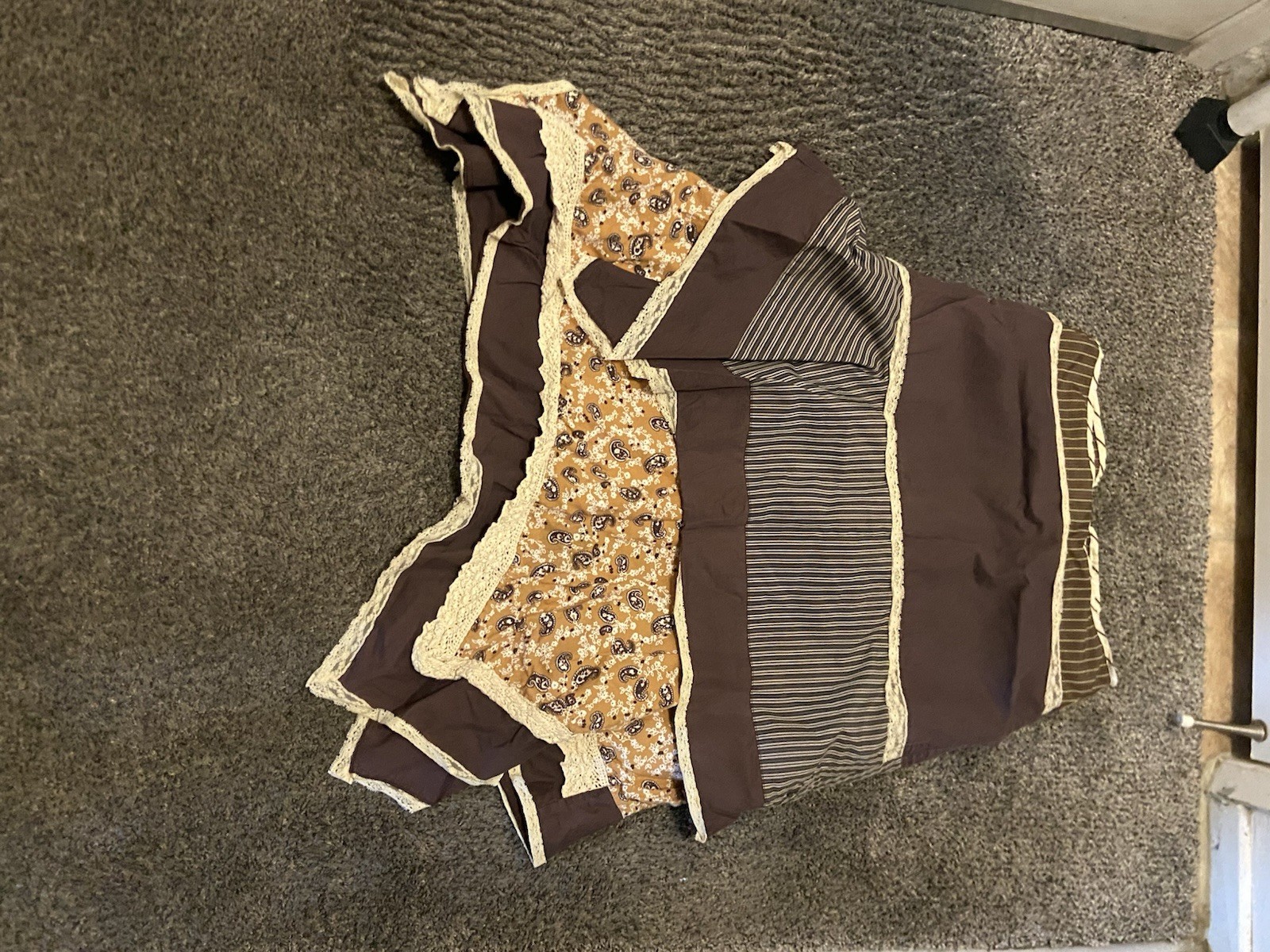 Vintage Brown Mid Length Skirt