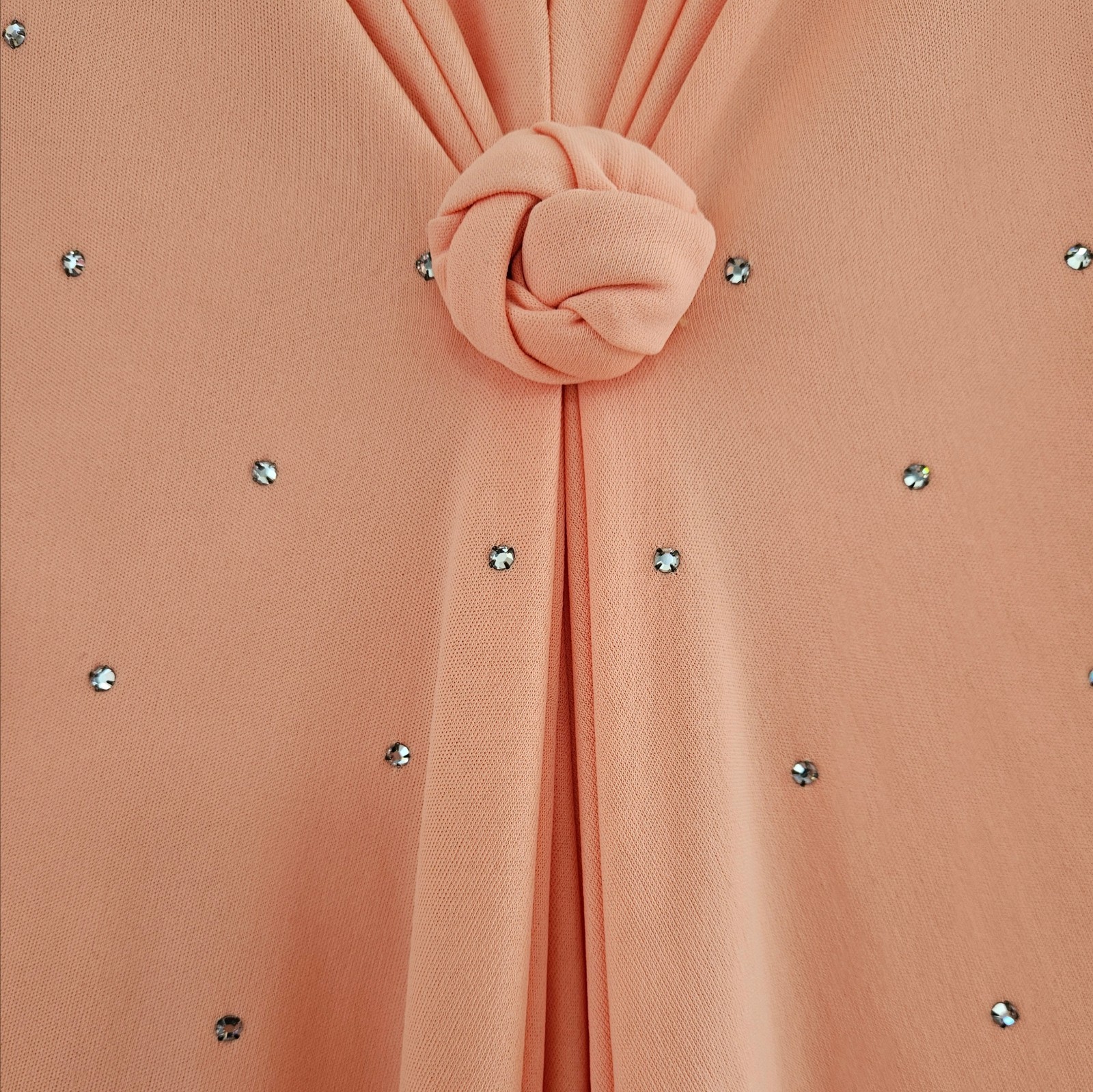 VTG 70s Peach Long Sleeve Rhinestone Gown with Knot Detailing Size M/L