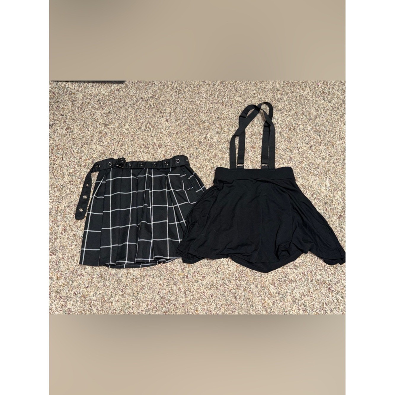 Women’s XS Hot Topic Windowpane Pleated Mini Skirt Set grunge Y2K goth emo