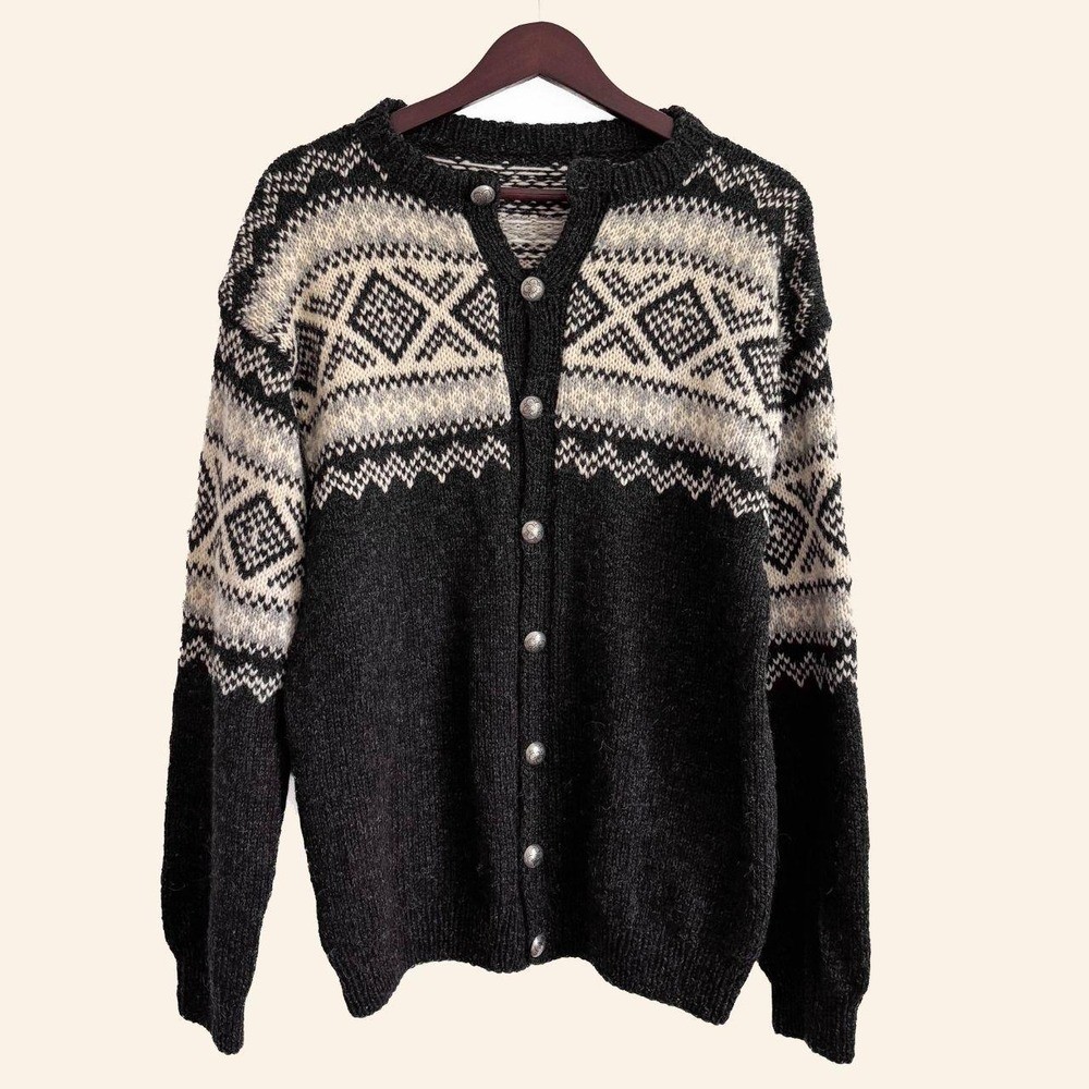 Vintage Handmade Sweater Nordic Knit Cardigan
