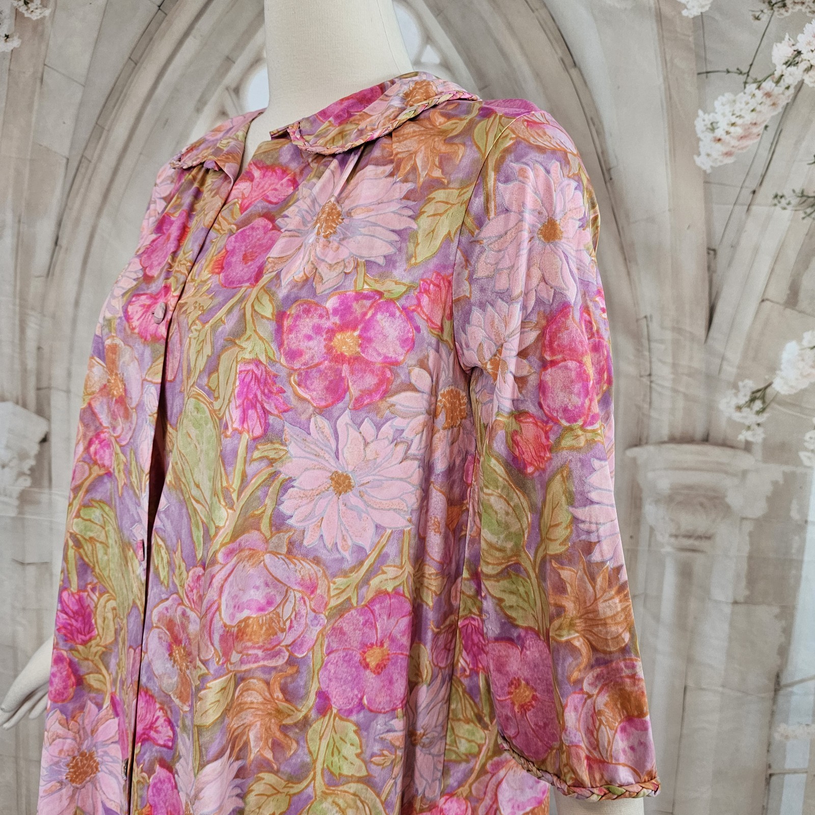 Vintage 1960’s Robe Lingerie Pajamas Pink Purple Green Floral Mod Buttons Collar