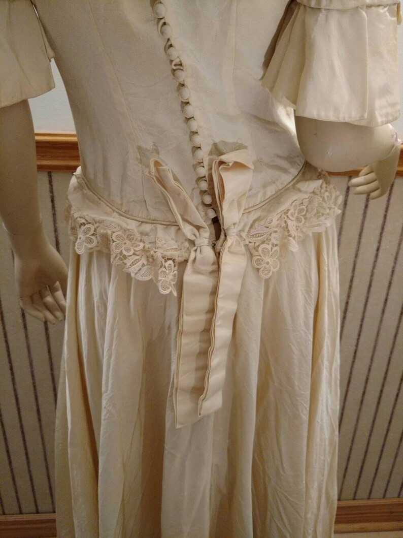 Vintage Faille Wedding Dress Full Skirt Cream Ivory Bridal Gown 34″B 27″W