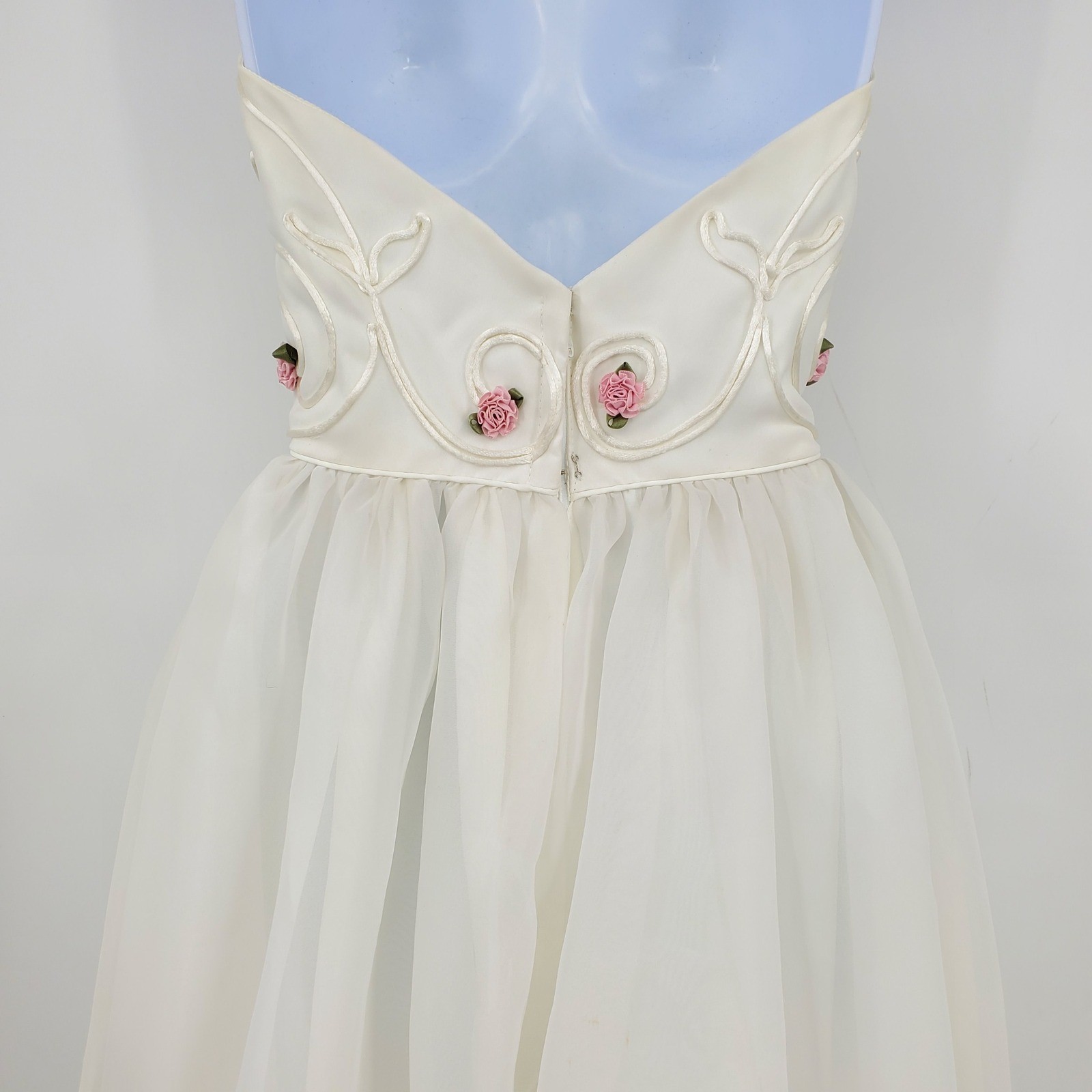 Vintage Mike Benet Formals Strapless Floral Ribbon 3D Rose Gown Dress 8 Coquette