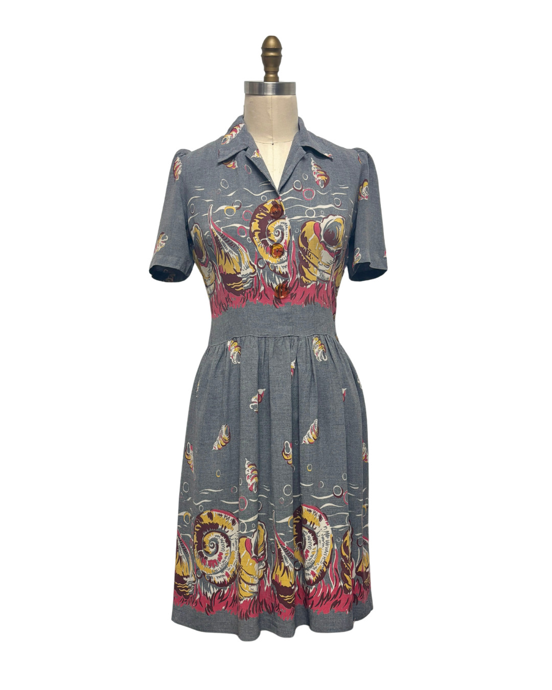 1930s GRAY SEASHELLS GABARDINE NOVELTY PRINT DRESS | 1930s NOVELTY DRESS