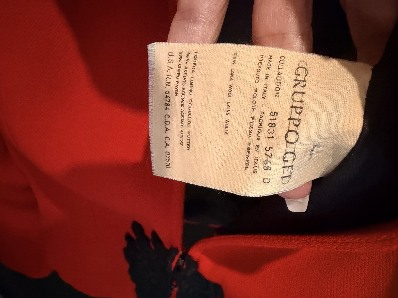 🔥Vintage Valentino Miss V Red Wool Skirt Suit Set Cropped Jacket Italy IT 48