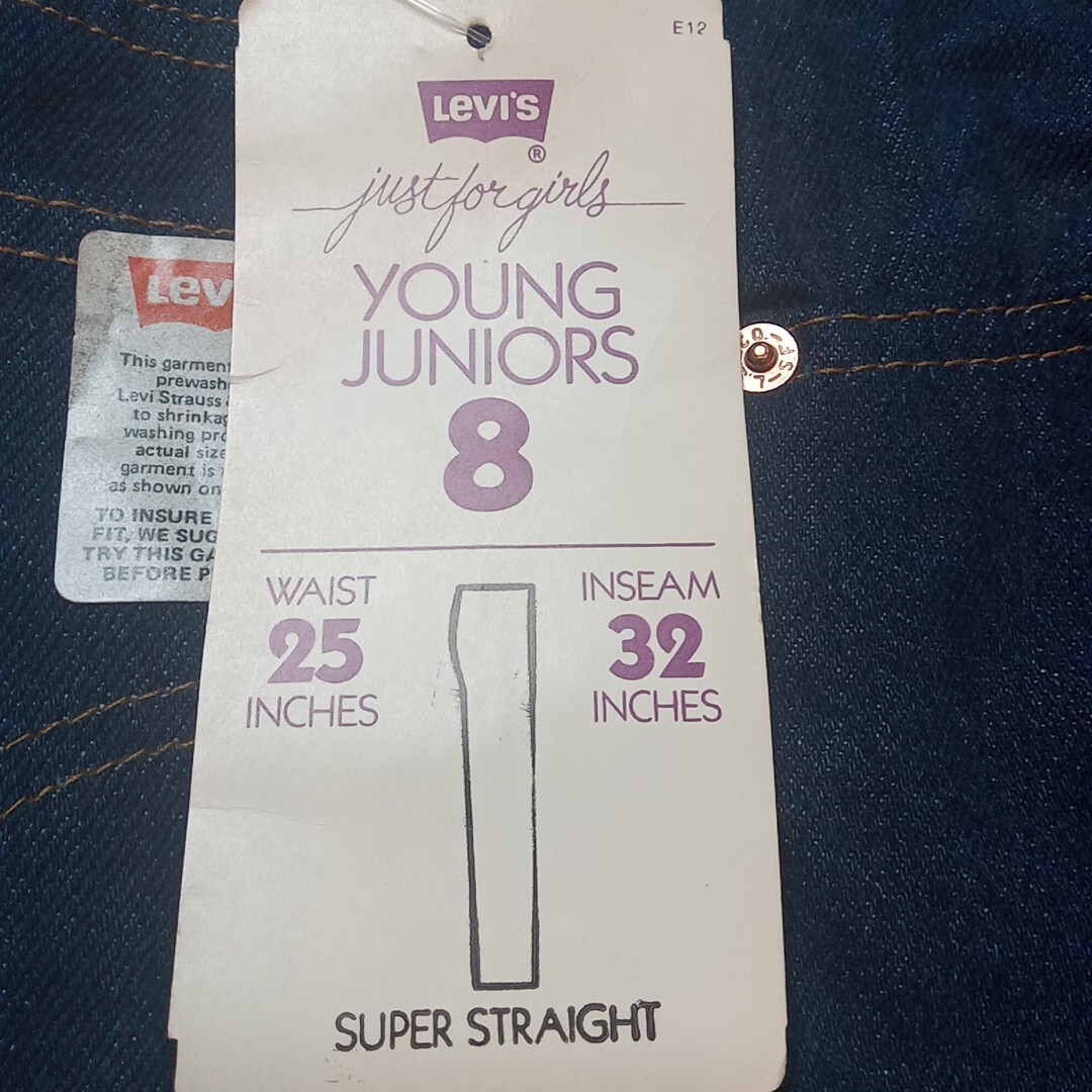 Vintage Levi’s Jeans Juniors Women’s 8 25×32 Super Straight Jeans White Tab 3014