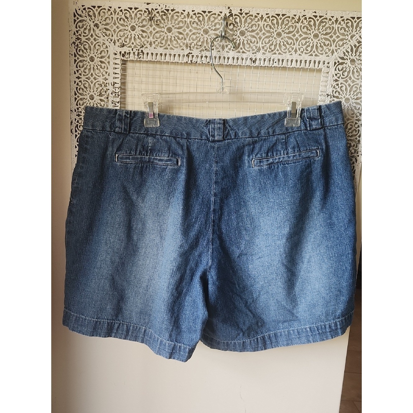 Vintage Gap sz 18 Denim Flat Front Shorts Plus